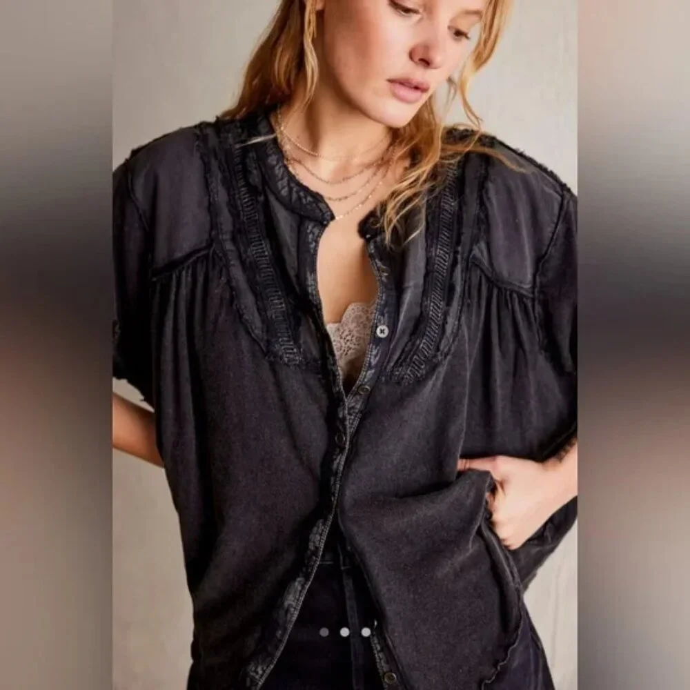 059 Free People Women's Black Sofia Henley NWOT Oversized Size Small - Picture 2 of 8
